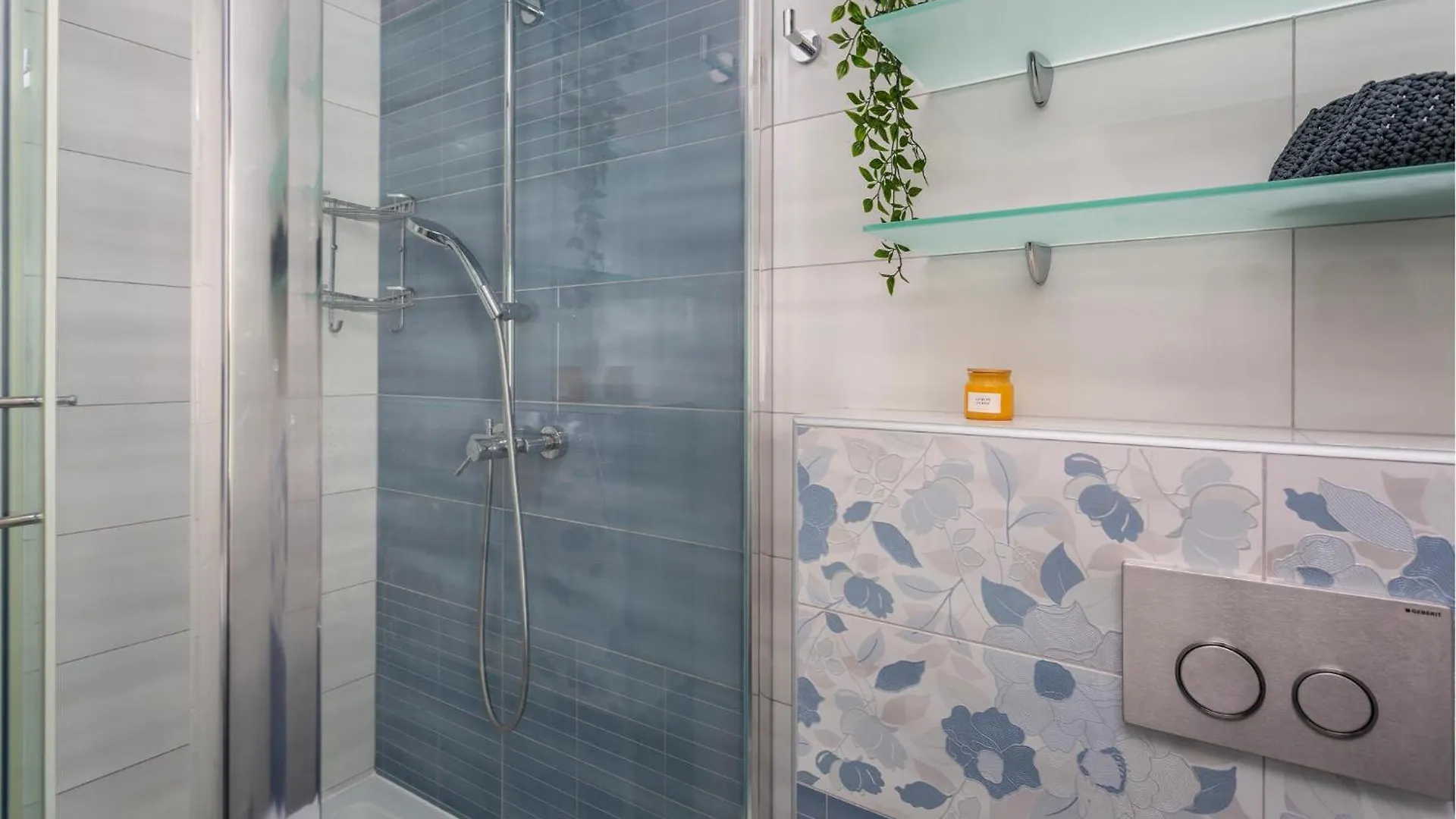 Gorgeous Home In Njivice With House Sea View 0*,  Croatia