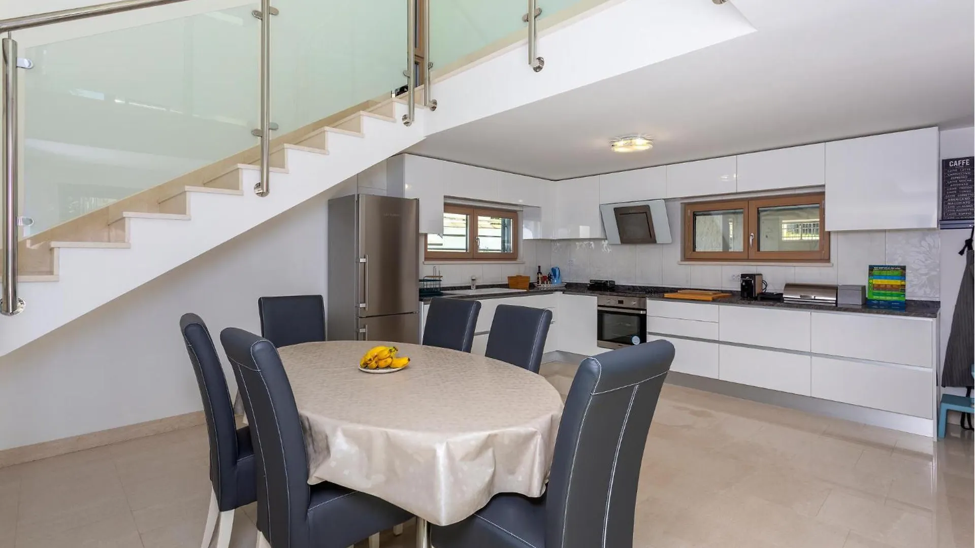 Gorgeous Home In Njivice With House Sea View