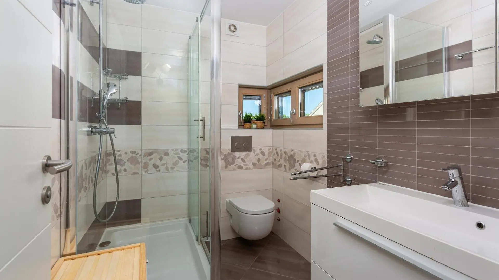 Holiday home Gorgeous Home In Njivice With House Sea View