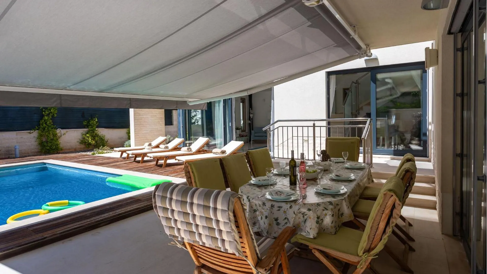 Gorgeous Home In Njivice With House Sea View Croatia